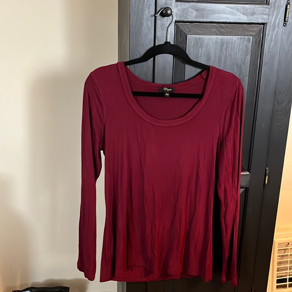 Cupio stretchy maroon long sleeve soft top large viscose/spandex
